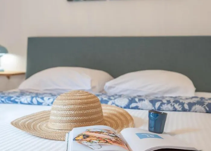 Bright, Calm & Stylish With Balcony 公寓 *